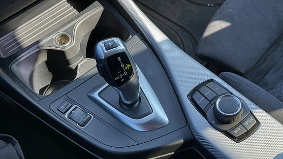 BMW 118d 18 of 30