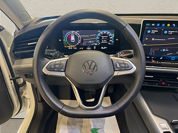 Volkswagen Passat 5 of 5