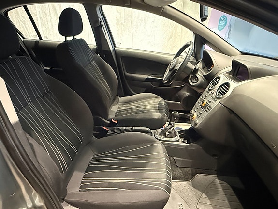 Opel Corsa 10 of 12