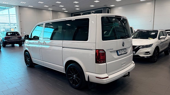 Volkswagen Multivan 4 of 5