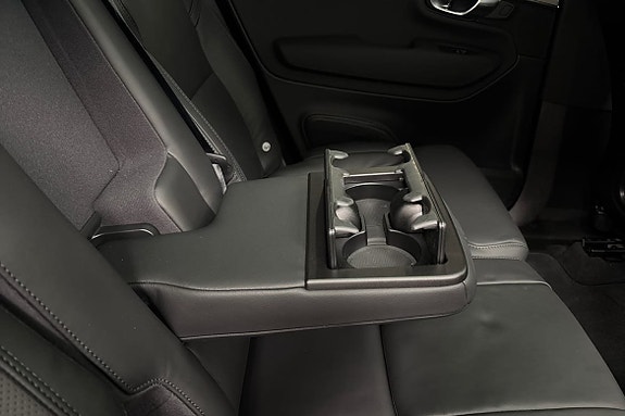 Volvo XC90 20 of 24