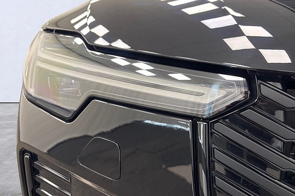 Volvo XC90 23 of 24