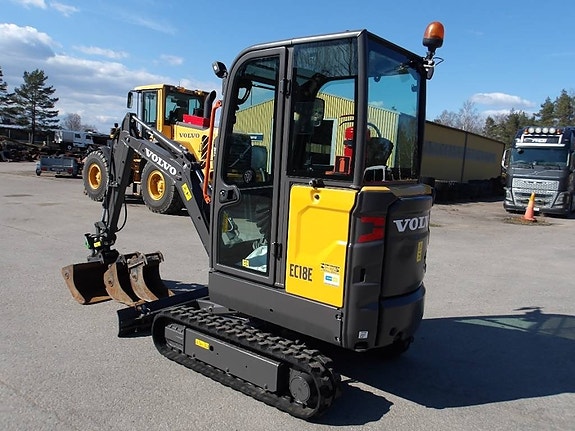 Volvo EC 18 E 4 of 5