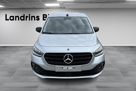 Mercedes-Benz Citan 112 2 of 5