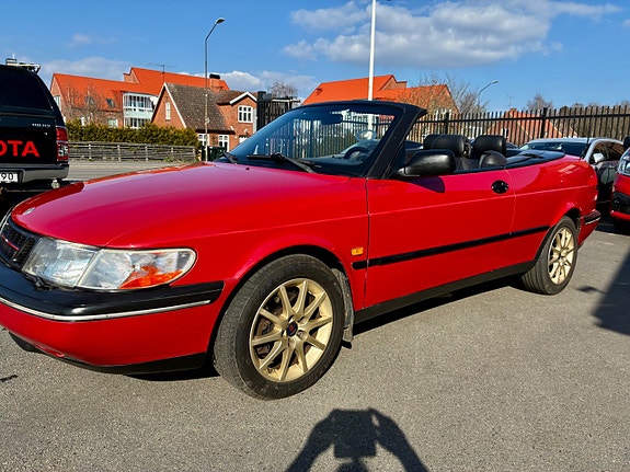 Saab 900 3 of 10