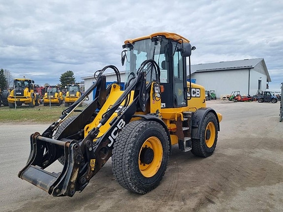 JCB 411 HT