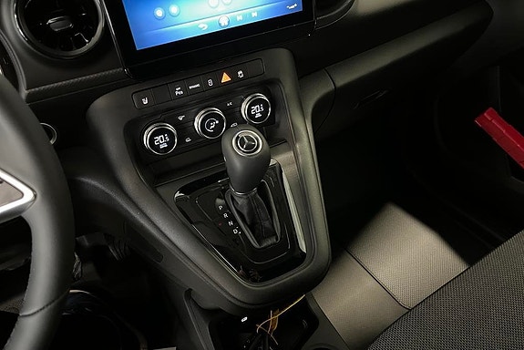 Mercedes-Benz eCitan 12 of 14