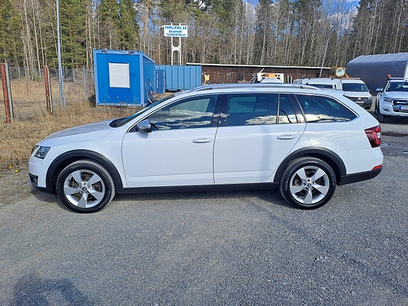 Skoda Octavia Scout 5 of 5