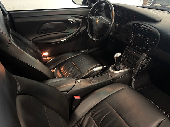 Porsche 911 8 of 14