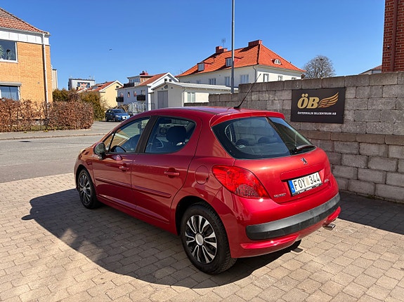 Peugeot 207 6 of 23