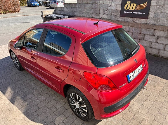 Peugeot 207 7 of 23