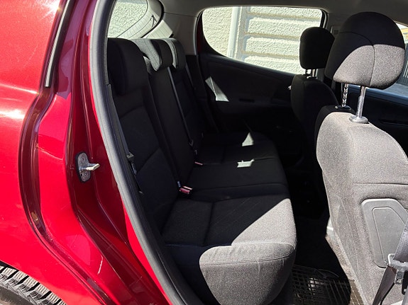Peugeot 207 21 of 23
