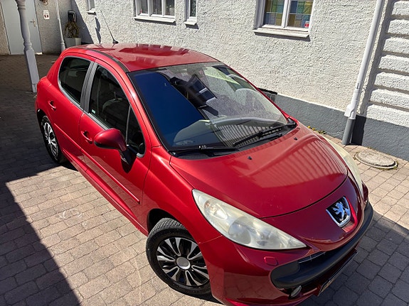 Peugeot 207 4 of 23