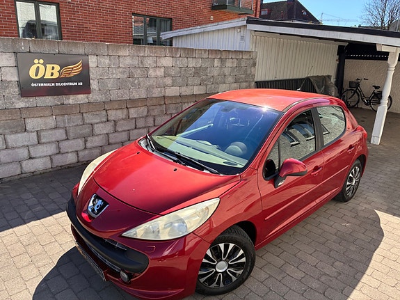 Peugeot 207 2 of 23
