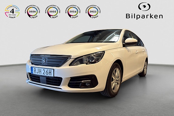 Peugeot 308 SW 4 of 5