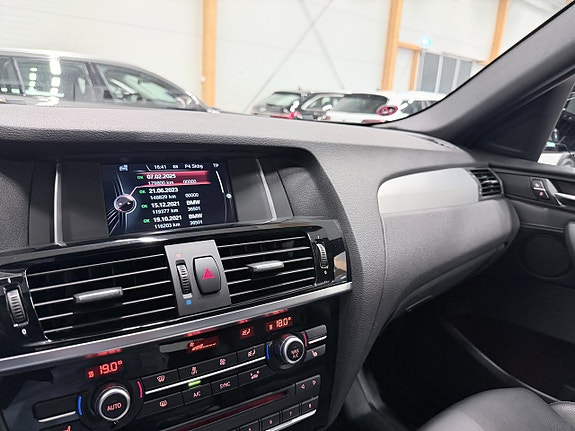 BMW X4 15 of 19