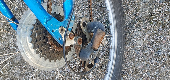 Product image 2 of 5