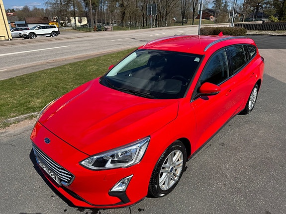 Ford Focus 7 of 17