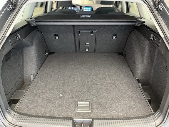 Volkswagen Golf I 9 of 18