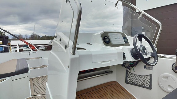 Finnmaster 52 SC + Yamaha F60FETL 5 of 9