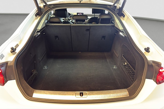 Audi A5 8 of 17