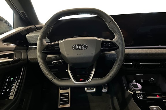 Audi A6 e-tron 8 of 16