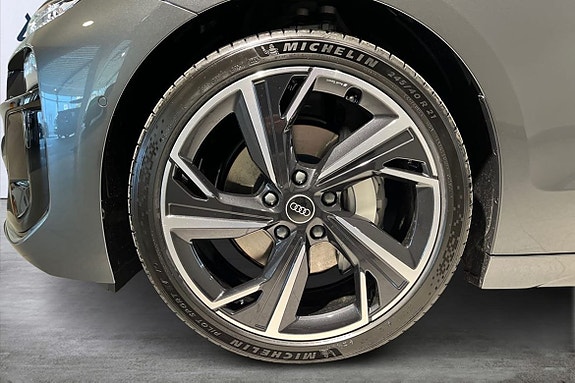 Audi A6 e-tron 14 of 16