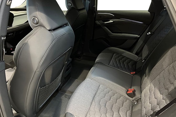 Audi A6 e-tron 10 of 16