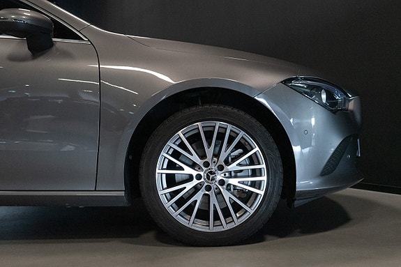 Mercedes-Benz CLA250 e 9 of 19
