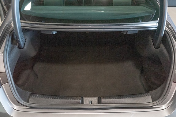 Mercedes-Benz CLA250 e 19 of 19