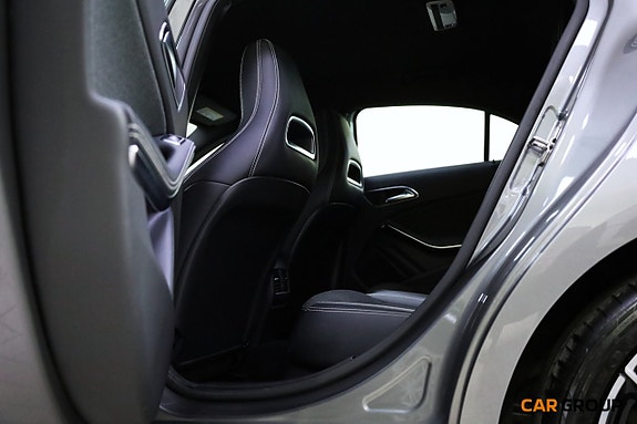 Mercedes-Benz A180 15 of 18