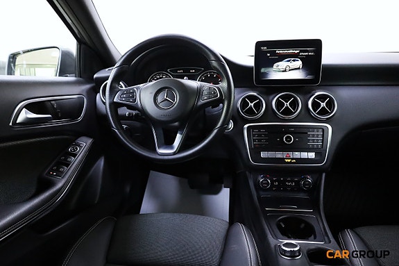 Mercedes-Benz A180 10 of 18