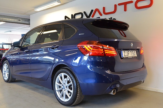 BMW 225xe 5 of 19