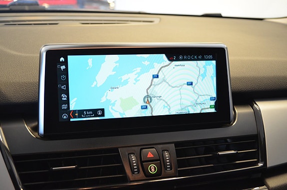 BMW 225xe 8 of 19