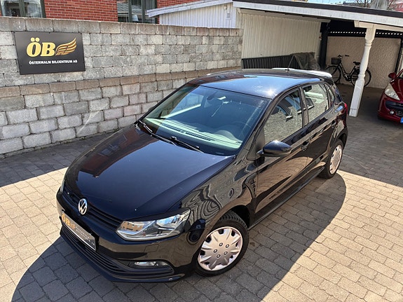 Volkswagen Polo 2 of 5