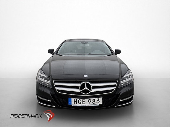 Mercedes-Benz CLS350 2 of 5