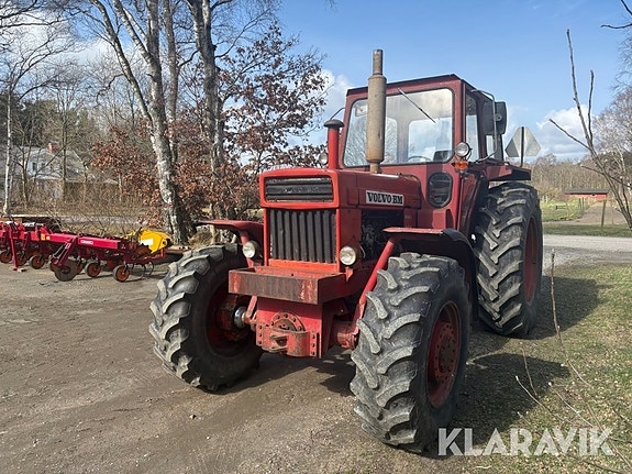 Traktor Volvo BM T 814 C med dubbelmontage