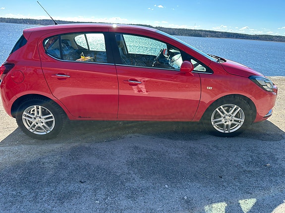 Opel Corsa 2 of 5
