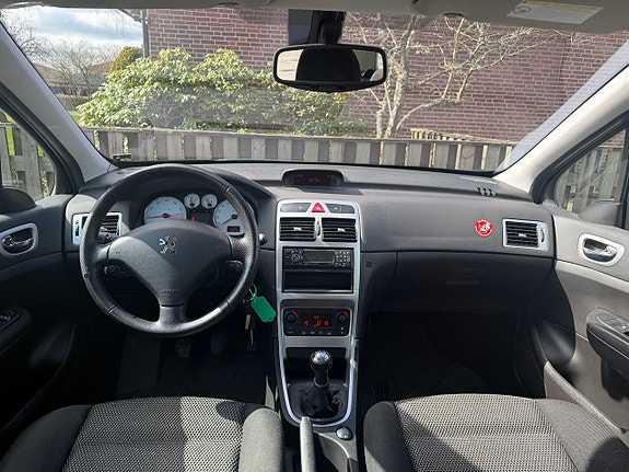 Peugeot 307 17 of 18