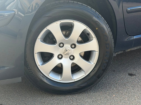 Peugeot 307 6 of 18