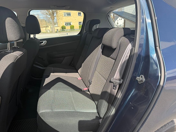Peugeot 307 16 of 18