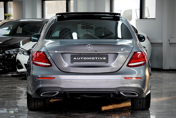Mercedes-Benz E200 d 3 of 5