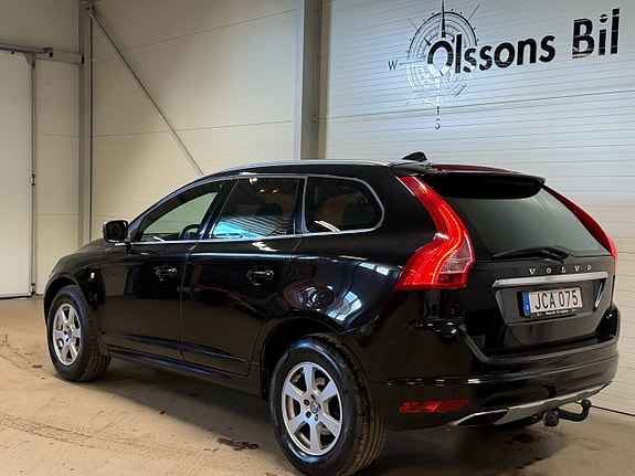 Volvo XC60 4 of 21
