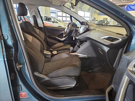 Peugeot 2008 17 of 18