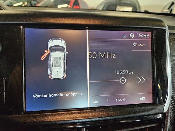 Peugeot 2008 8 of 18