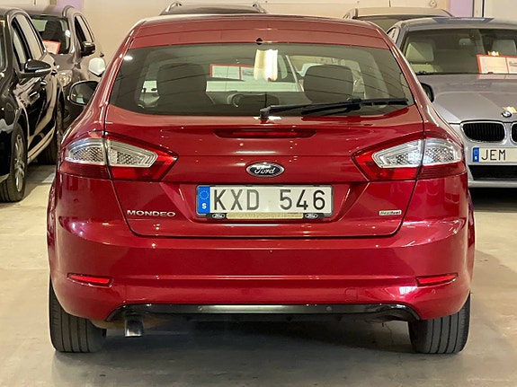 Ford Mondeo 13 of 13