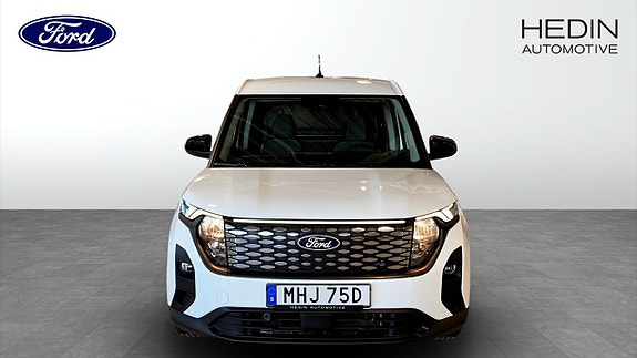 Ford E-Courier 8 of 9