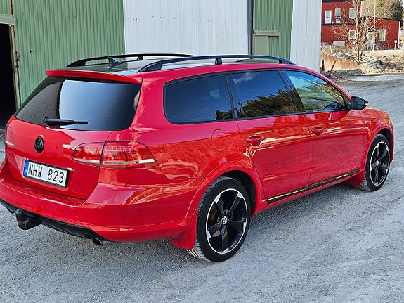Volkswagen Passat Alltrack 4 of 5