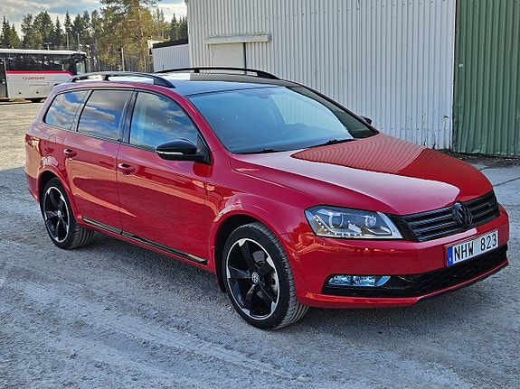 Volkswagen Passat Alltrack 3 of 5
