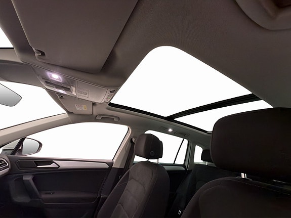 Volkswagen Tiguan 11 of 30